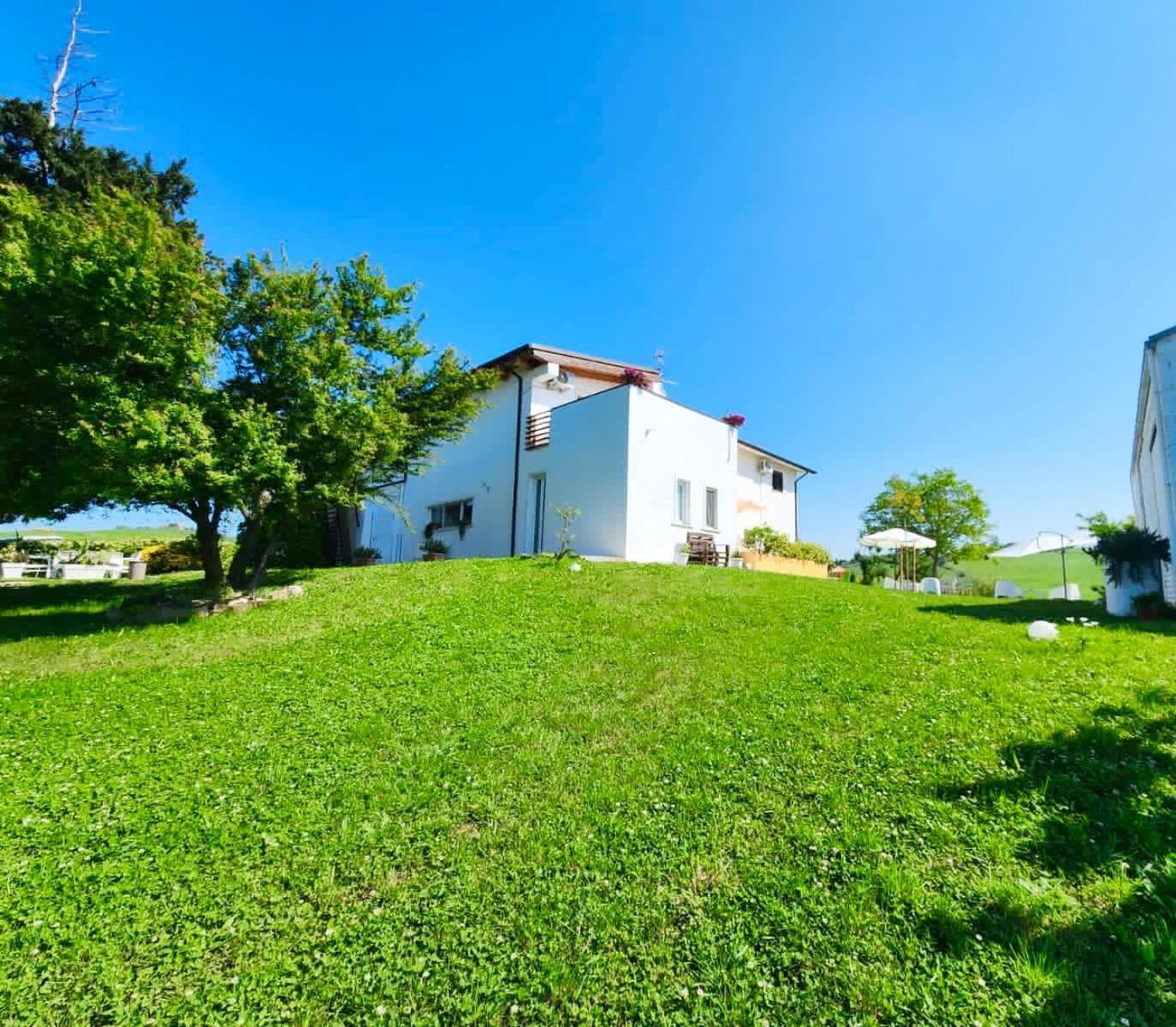 Bed & Breakfast Il Glicine Campagnolo Atessa